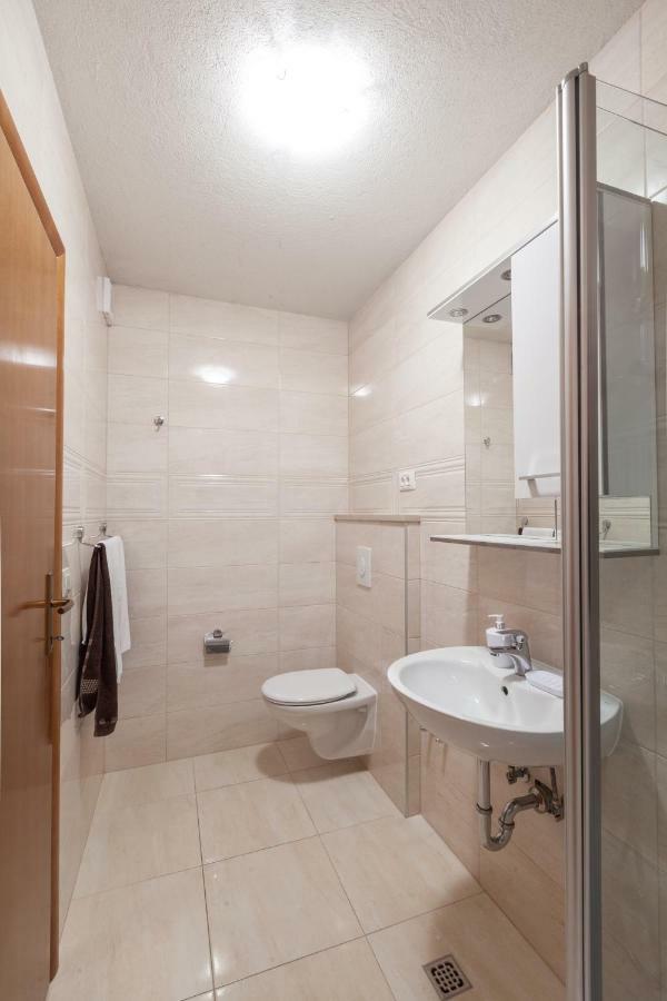 Apartments Kate Makarska Luaran gambar