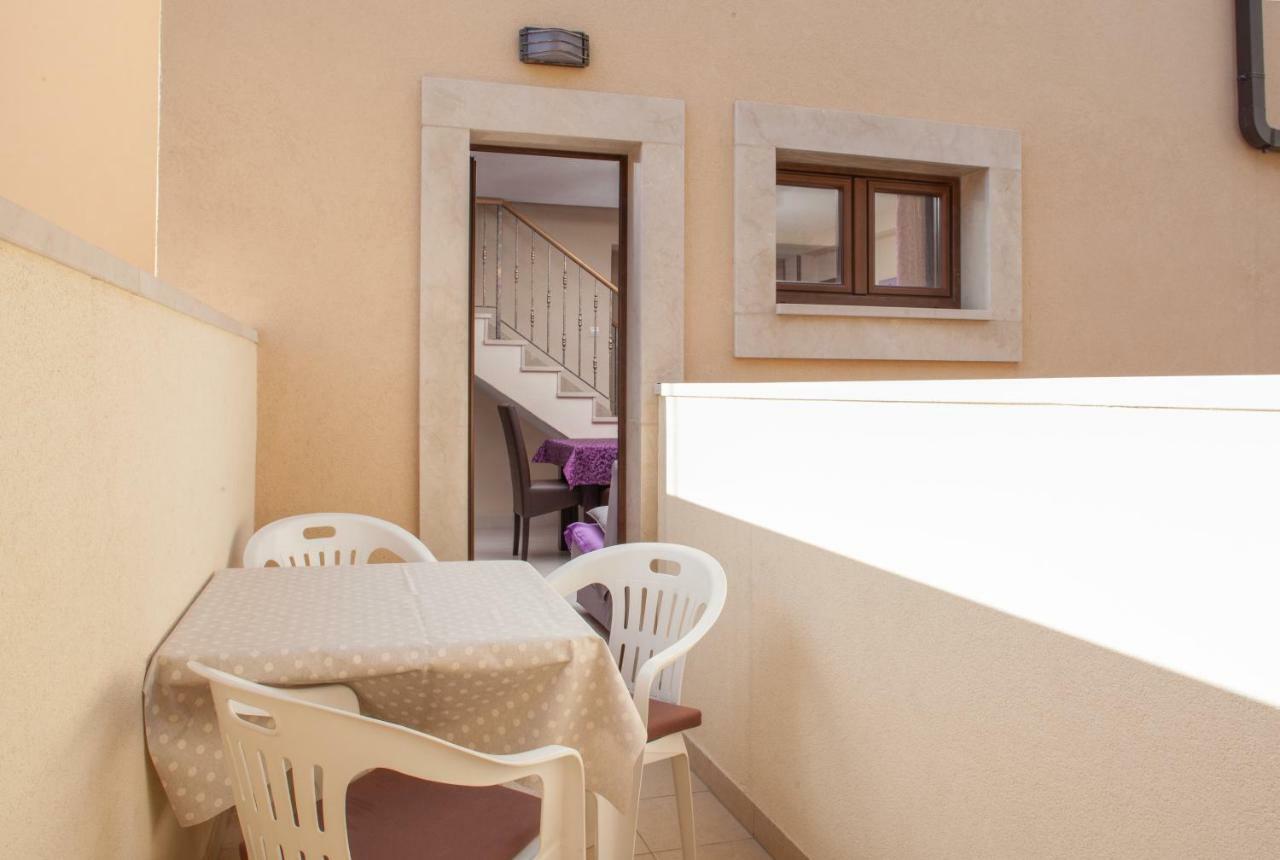 Apartments Kate Makarska Luaran gambar